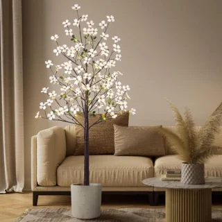 Kunstmatige bloesemboom met warme witte verlichting