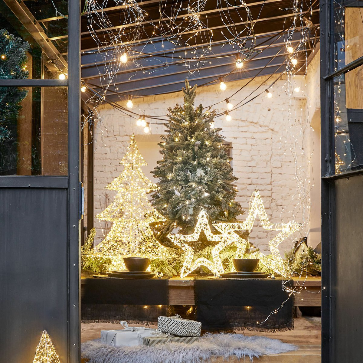LOBERON Kerstboom Cadelise groen/wit