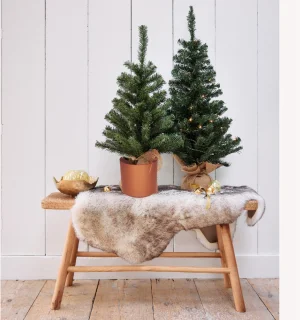 Mini kerstboom kunstgroen 60 cm in koperen kunststof pot