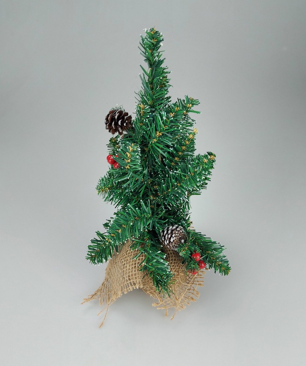 Mini kerstboom kunststof groen 43 cm met rieten mandje