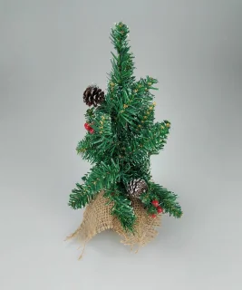 Mini kerstboom kunststof groen 43 cm met rieten mandje