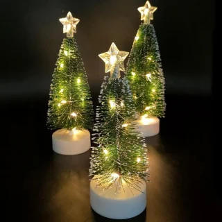 Mini kunstkerstboom met LED-verlichting
