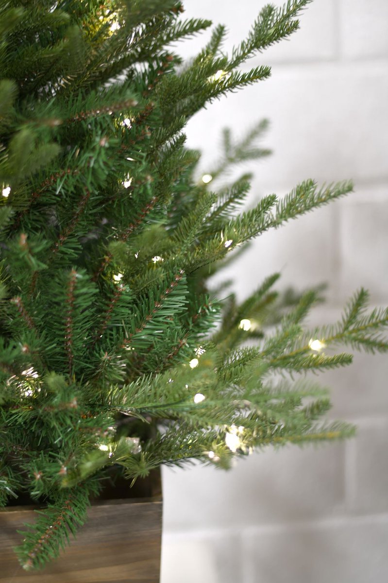 Nordmann kunstkerstboom 91 cm groen houten pot