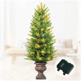 Omgoods kunstkerstboom in pot