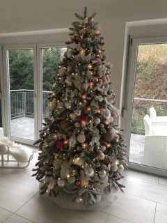 Royal Christmas Flock Tree Deluxe Kunstkerstboom 210 cm