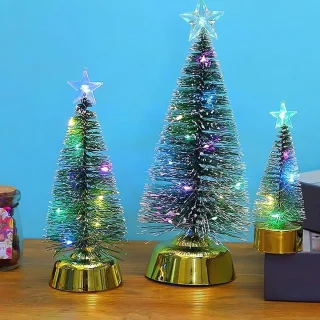 Set van 2 kunstkerstbomen met ledverlichting, mini decoratie voor kerst, kleine dennenbomen voor tafeldecoratie (13 cm + 19 cm)