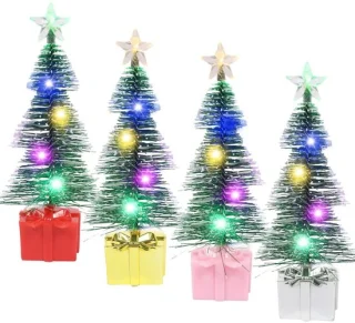 Set van 4 mini kunstkerstbomen