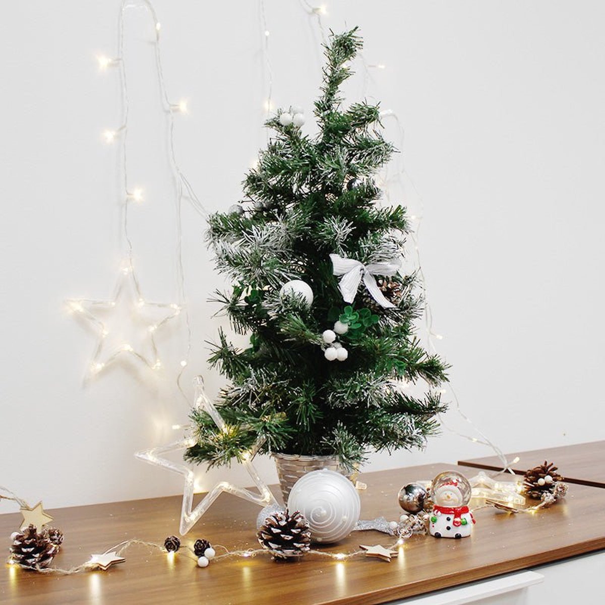 SILUMEN 60 cm tafelboom met kerstknoop rood kunststof