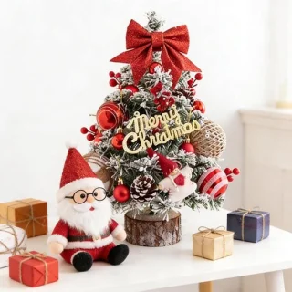 SnelShoppen mini kunstkerstboom 45 cm met strikken, ballen en dennenappels, rood