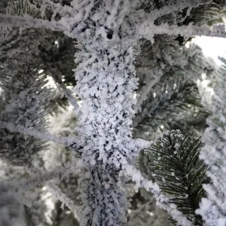 Superrealistisch Besneeuwd Kunstkerstboom 150 cm