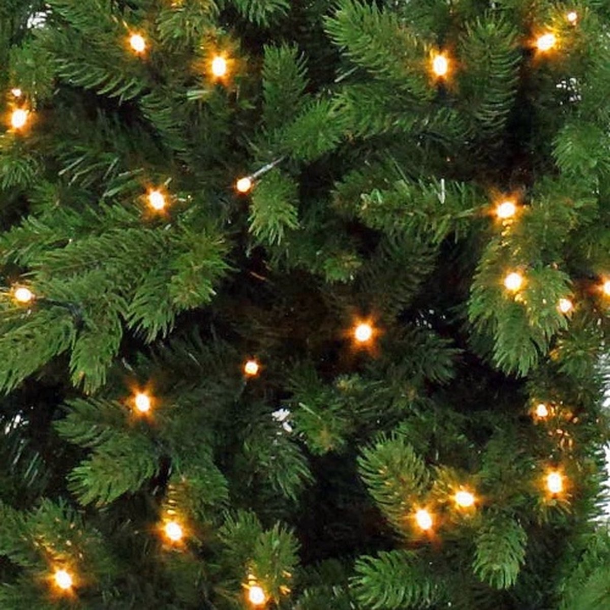 Triumph Tree Halve Kunstkerstboom 245x132 cm Groen