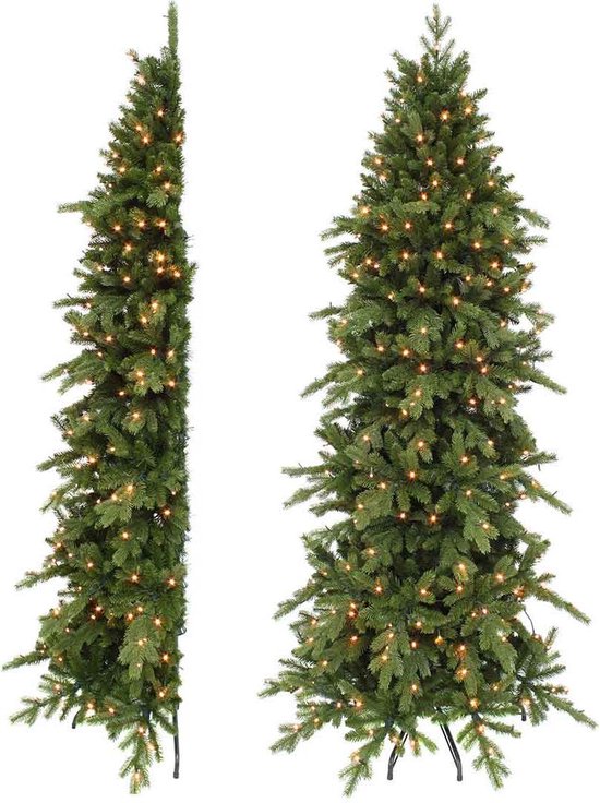 Triumph Tree Halve Kunstkerstboom 245x132 cm Groen