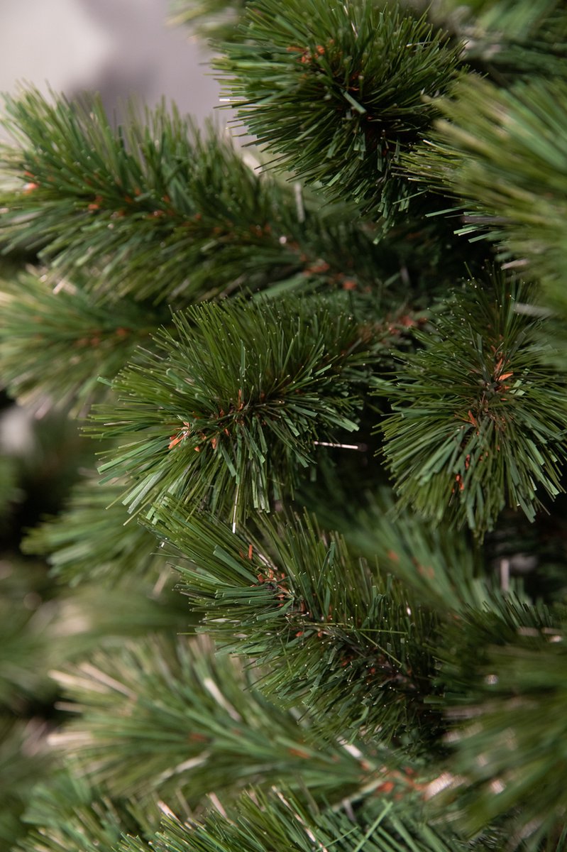 Triumph Tree Tsuga Kunstkerstboom H185 Ø109 cm Groen