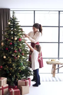 Triumph Tree Tuscan Kunstkerstboom H215 Ø135 cm Groen