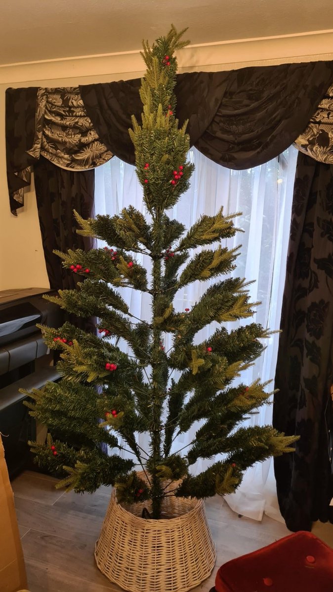 Uten Luxe Kerstboom PE+PVC 225 cm Groen