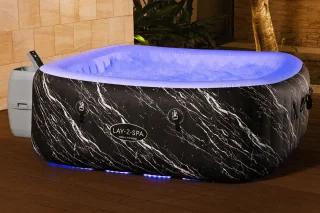 Lay-Z-Spa® Hollywood Energy-Efficient Luxe AirJet™ Opblaasbare Spa met Ledverlichting voor 4-6 Personen