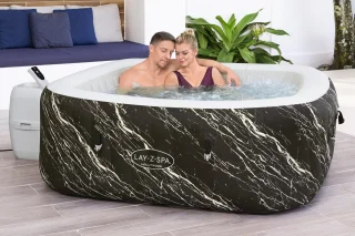 Lay-Z-Spa® Hollywood Energy-Efficient Luxe AirJet™ Opblaasbare Spa met Ledverlichting voor 4-6 Personen