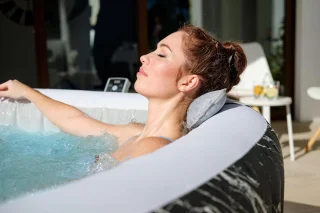 Alta Furniture Hollywood Marble Spa Whirlpool (180x180x66 cm)