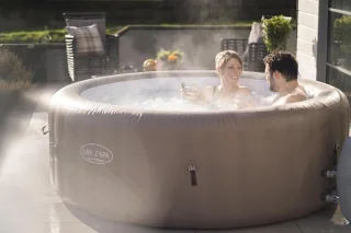 Alta Furniture Oasis Deluxe Opblaasbaar Bubbelbad