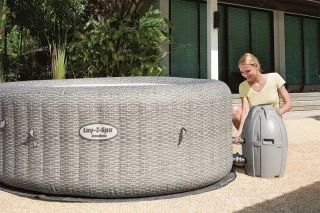 Bestway Lay-Z-Spa Honolulu Inflatable Spa