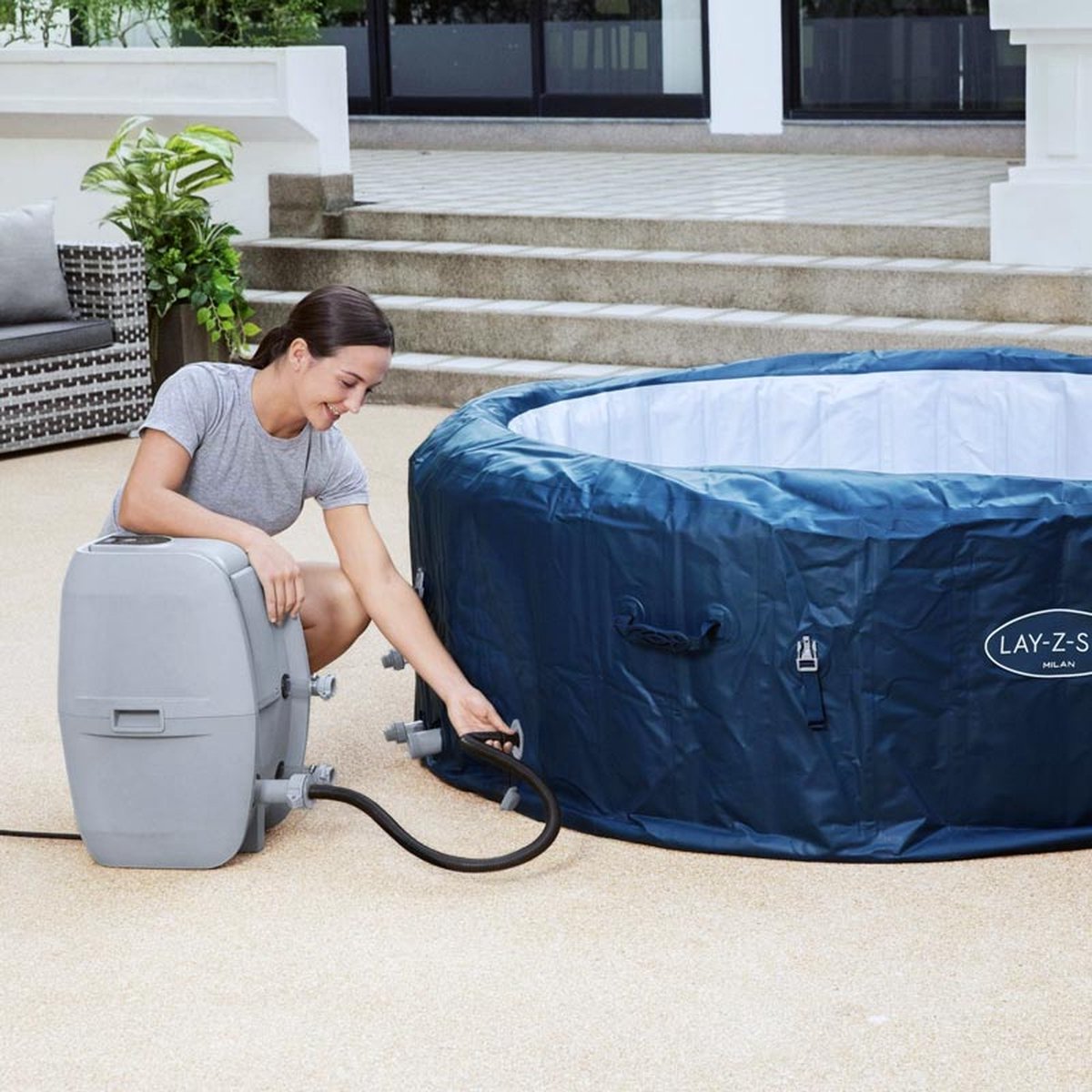 Bestway Lay-Z-Spa Milan Opblaasbare Jacuzzi 196x196 cm Bruin