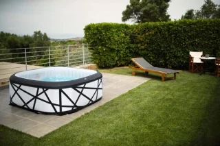 House&Garden Soho premium spa opblaasbaar bubbelbad