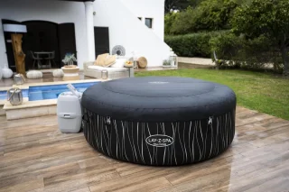 Industrial Home LuxSpa Ibiza Opblaasbare Spa 180×180×66 cm (6-persoons)