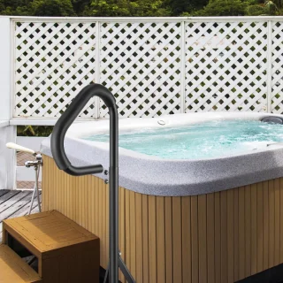 Industrial Home Premium Hot Tub Leuning