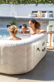 Wat vinden we goed aan de Intex PureSpa Chevron Deluxe opblaasbare spa