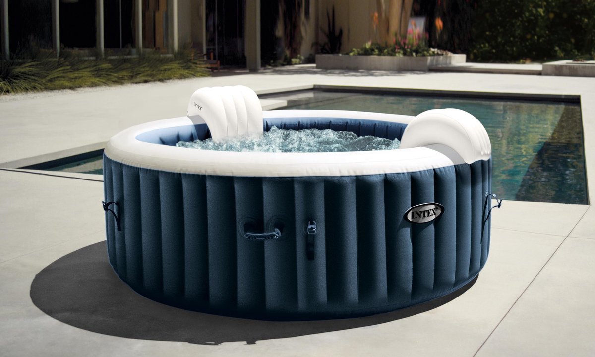 Wat vinden we goed aan de Intex PureSpa Jacuzzi 196x71 cm 4-persoons Donkerblauw