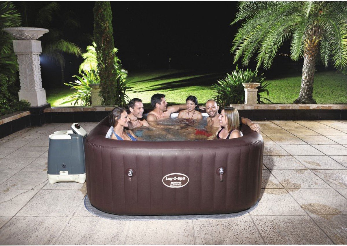 Wat vinden we goed aan de Lay-Z-Spa Maldives Hydrojet Pro Opblaasbaar Bubbelbad Vierkant