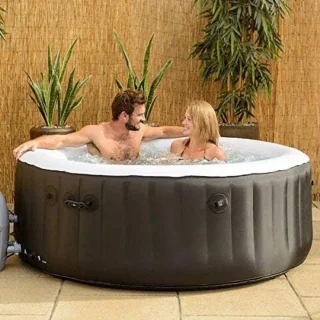 Wat vinden we goed aan de REN® Opblaasbare Jacuzzi 180x180x65 cm
