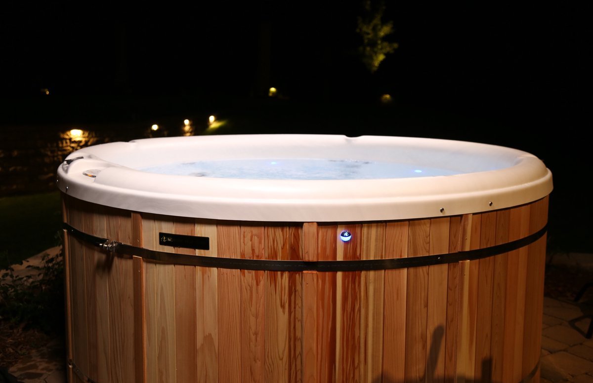 Ticra Nordic Hottub Warrior XL Elektrisch