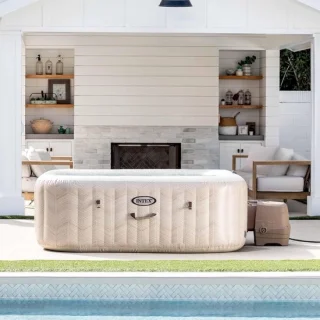 Urbanhome 6-Persoons Opblaasbare Whirlpool Spa 196x196x71 cm