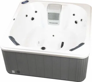 W'eau Skye Spa 4-persoons
