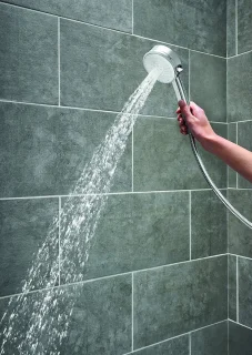 RFWR® Douchestangset met 4 Straalsoorten en Relexaflex Doucheslang - Antikalksysteem, Duurzaam en Onderhoudsvriendelijk in Chroom