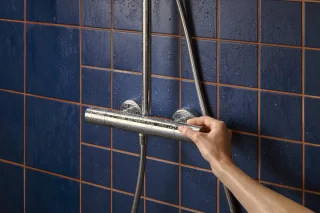 hansgrohe Activera S - Showerpipe - EcoSmart+ waterbesparend - Ecostat thermostaat - 240mm maat - 1 straalfunctie - Chroom