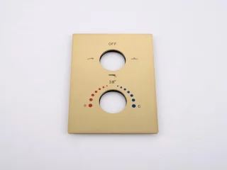 Mawialux Pointer thermostatische inbouw regendoucheset vierkant geborsteld goud