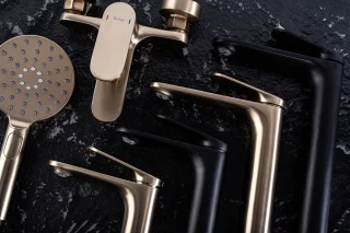 Rea Marco Regendouche 117cm Geborsteld Goud