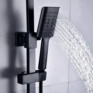 Regendouche met wandmontage douchekraan en handdouche