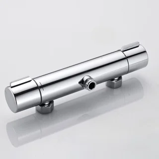 Thermostatische douchekraan van zwart messing