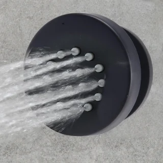 Verstelbare douchekop, G1/2 wandmontage, ronde draaibare zijspray met anti-verstoppingsproeier voor thuis, badkamer, spa-massage, 304 roestvrij staal, geborstelde afwerking, diameter 50 mm (zwart)