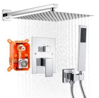 Wandgemonteerde regendoucheset chroom