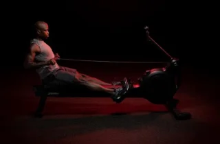 Life Fitness Heat Row Roeitrainer