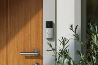 Wat vinden we goed aan de Ring Wired Doorbell Plus (2e generatie) - Plug-in - Zilver