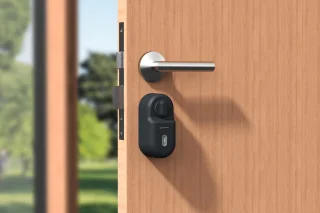 Igloohome Retrofit Wi-Fi Bridge Set