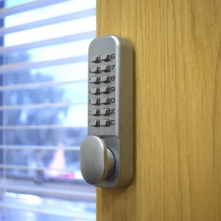 Pushbutton Deurslot Chroom