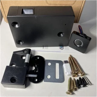 Slim Lade Slot - 10x10x10mm - zwart