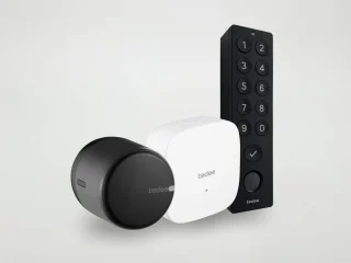 De Tedee GO2 Smartlock voordeelset zwart - Keypad PRO + WiFi Bridge in één oogopslag