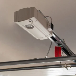 Yale Slimme Garageopener met Deurpositiesensor